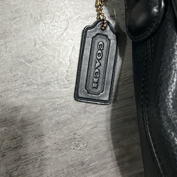 Vintage Coach Black Pebbled Leather Bucket Bag - Picture 5 of 16